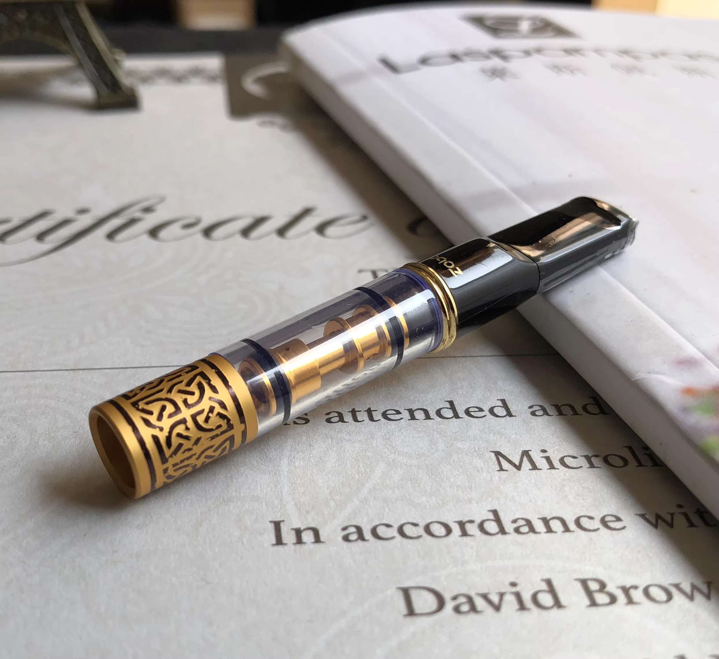 Tẩu lọc cho thuốc lá thường Zobo ZB 033